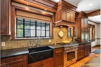 10 Cedar St, Bernards Township, NJ 07920 - Photo 26
