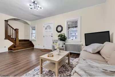 906 Dewitt St, Linden, NJ 07036 - Photo 4