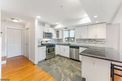 307 E Elizabeth Ave #5, Linden, NJ 07036 - Photo 2