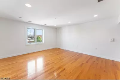 307 E Elizabeth Ave #5, Linden, NJ 07036 - Photo 10