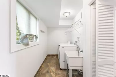 307 E Elizabeth Ave #5, Linden, NJ 07036 - Photo 8