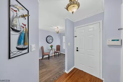 303 Cobblestone Ct, South Brunswick Township, NJ 08852 - Photo 2