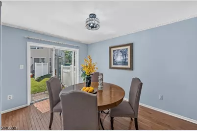 303 Cobblestone Ct, South Brunswick Township, NJ 08852 - Photo 10