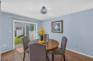 303 Cobblestone Ct, South Brunswick Township, NJ 08852 - Photo 10