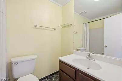 11 Trafalgar Ct, Washington Township, NJ 07840 - Photo 30