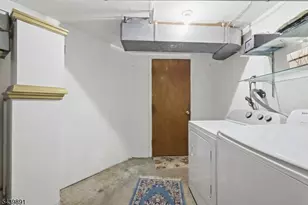 11 Trafalgar Ct, Washington Township, NJ 07840 - Photo 32