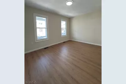 216 Delaware St, Elizabeth, NJ 07206 - Photo 2
