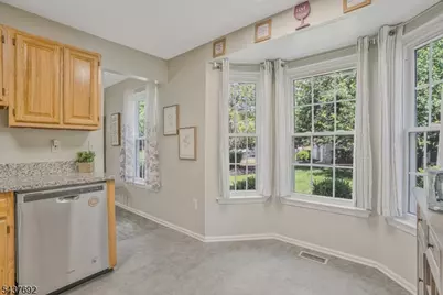 130 Arbor Way, Branchburg Township, NJ 08876 - Photo 10