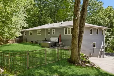 68 Kitchell Rd, Denville, NJ 07834 - Photo 2
