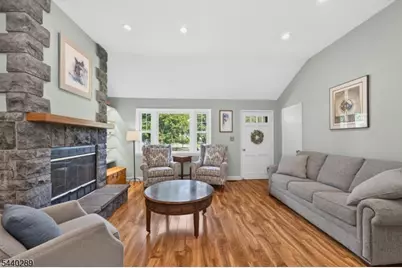 122 Runyon Ave, Piscataway Township, NJ 08854 - Photo 10