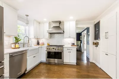 160 Woodland Ave, Verona, NJ 07044 - Photo 14