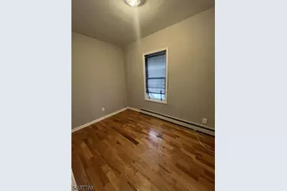 149 Fairmount Ave #1, Newark, NJ 07103 - Photo 4
