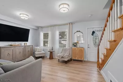 10 Arcadia Pl, Union Township, NJ 07088 - Photo 6