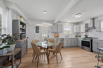10 Arcadia Pl, Union Township, NJ 07088 - Photo 8