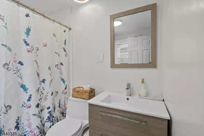 10 Arcadia Pl, Union Township, NJ 07088 - Photo 22
