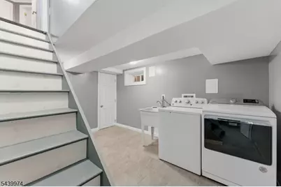 1106 Stone St, Rahway, NJ 07065 - Photo 28