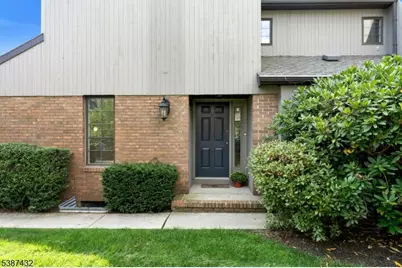 10 Shelley Pl, Morris Township, NJ 07960 - Photo 2