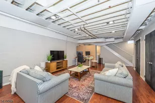 5 Murray Hill Square, New Providence, NJ 07974 - Photo 22