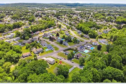 383 Talbot Dr, Fairfield, NJ 07004 - Photo 46