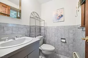 383 Talbot Dr, Fairfield, NJ 07004 - Photo 36