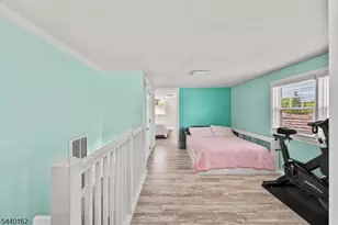 10 Dale Dr, Fairfield, NJ 07004 - Photo 26