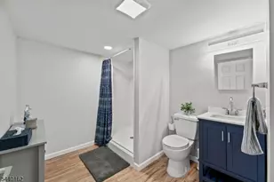 10 Dale Dr, Fairfield, NJ 07004 - Photo 8