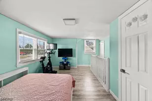 10 Dale Dr, Fairfield, NJ 07004 - Photo 24