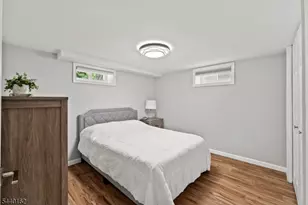 10 Dale Dr, Fairfield, NJ 07004 - Photo 12