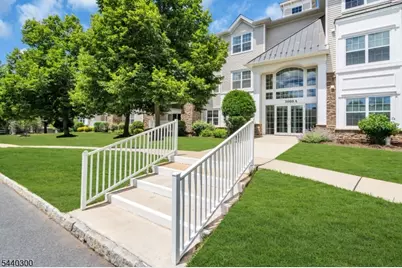 3105 Chesterwood Way, Franklin Township, NJ 08873 - Photo 2