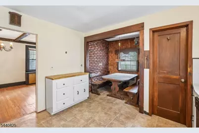 21 Ferncliff Rd, Bloomfield, NJ 07003 - Photo 10