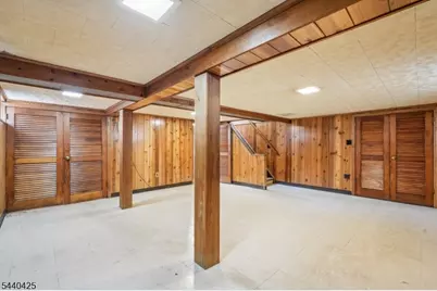 21 Ferncliff Rd, Bloomfield, NJ 07003 - Photo 36