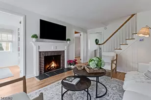 21 Doris Pkwy, Westfield, NJ 07090 - Photo 4