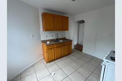 348 13th Ave, Newark, NJ 07103 - Photo 4