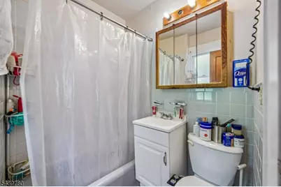 264 Getty Ave, Clifton, NJ 07011 - Photo 32
