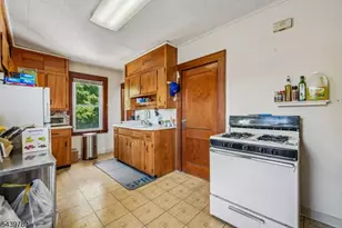 264 Getty Ave, Clifton, NJ 07011 - Photo 36