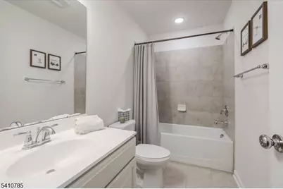 48 Albert Ct, Randolph Township, NJ 07869 - Photo 18