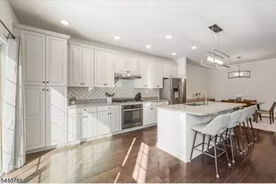48 Albert Ct, Randolph Township, NJ 07869 - Photo 6