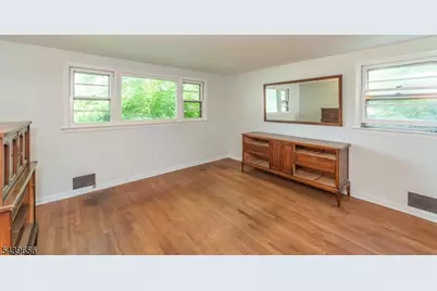 23 Lakeside Ave, Hardyston Township, NJ 07460 - Photo 16