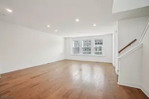 10 Cecala Rd, Morris Plains, NJ 07950 - Photo 4