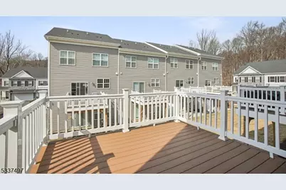 10 Cecala Rd, Morris Plains, NJ 07950 - Photo 22