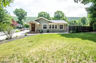6 Ford Dr, Jefferson Township, NJ 07438 - Photo 2