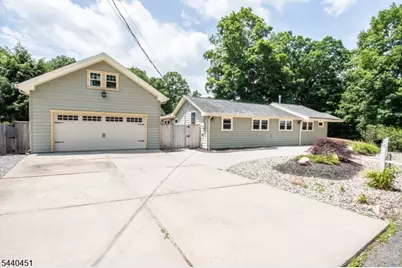 6 Ford Dr, Jefferson Township, NJ 07438 - Photo 34