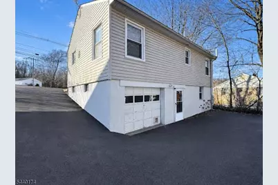 93 Washington Ave, Oxford Township, NJ 07863 - Photo 10