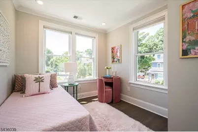51 Gray St, Montclair, NJ 07042 - Photo 30