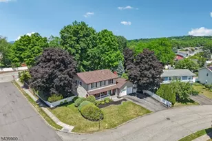 4 Holyoke Rd, Wayne, NJ 07470 - Photo 46