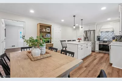 4 Holyoke Rd, Wayne, NJ 07470 - Photo 18