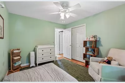 4 Holyoke Rd, Wayne, NJ 07470 - Photo 30
