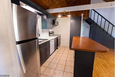 19 Lonaconing Rd, Vernon, NJ 07422 - Photo 8