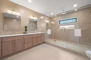 24 Richard Scott Ct, Haledon, NJ 07508 - Photo 22
