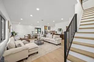 24 Richard Scott Ct, Haledon, NJ 07508 - Photo 2